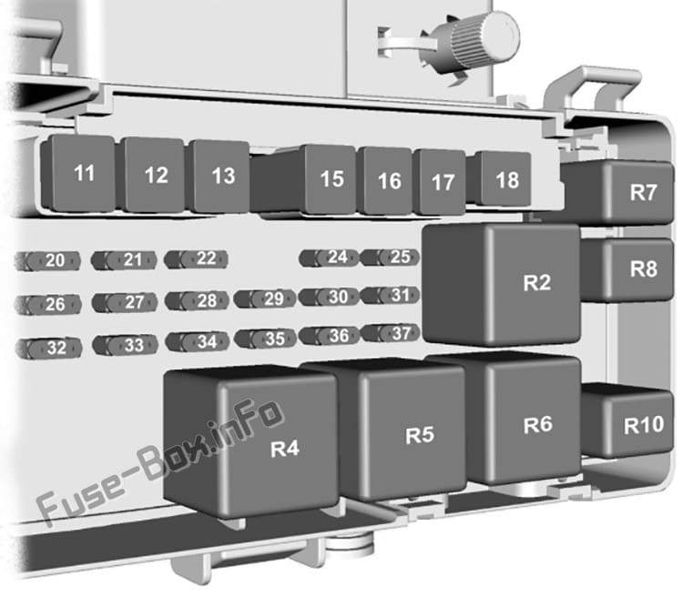 Engine junction box diagram: Ford Transit (2007, 2008, 2009, 2010, 2011, 2012, 2013, 2014)