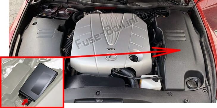 The location of the fuses in the engine compartment: Lexus GS350 / GS430 / GS460 (2007-2011)