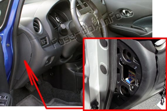 The location of the fuses in the passenger compartment: Nissan Versa Note / Note (2013-2018)