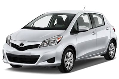 Diagrama de fusibles Toyota Yaris/Echo/Vitz (XP130; 2011-2018) en español